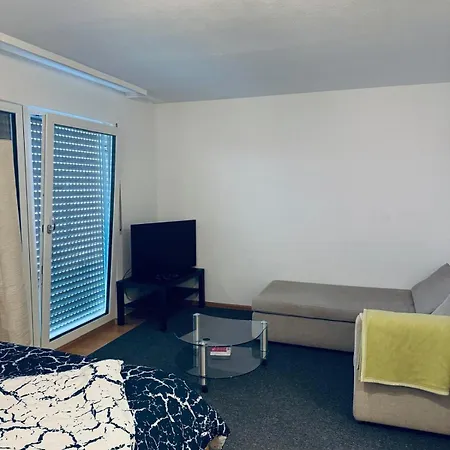 Appartement Avec Balcon *